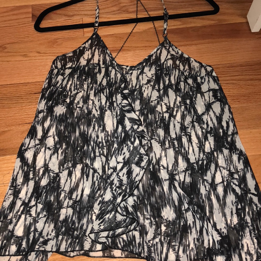 Guess top